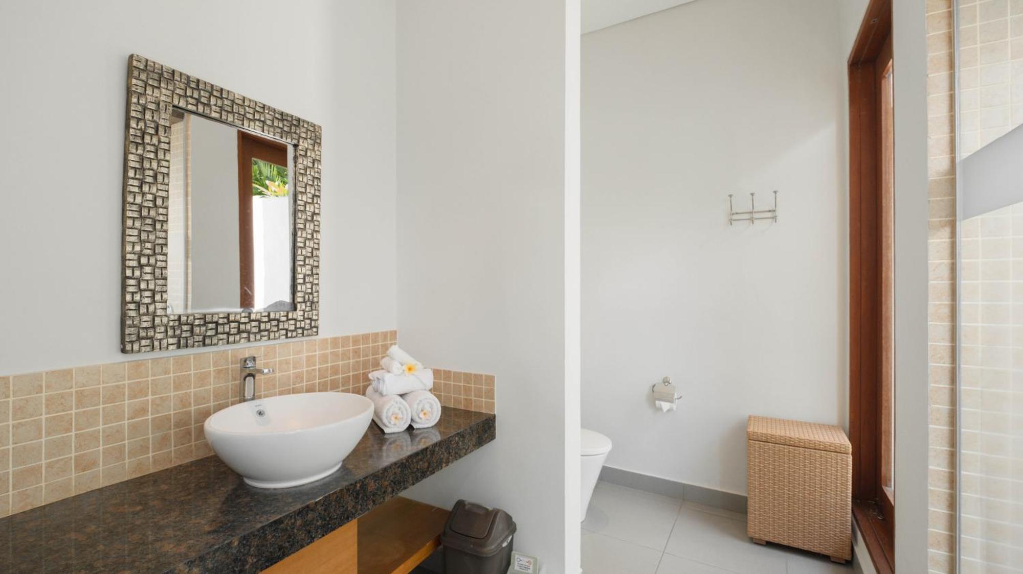 Villa Yenian By Villa Finder Canggu Buitenkant foto